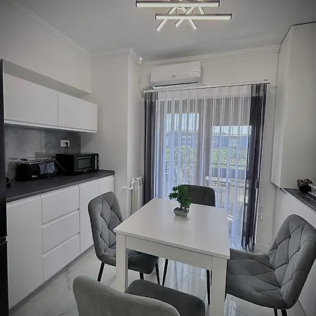 Apartamento Cozy Apartament In Center Of *